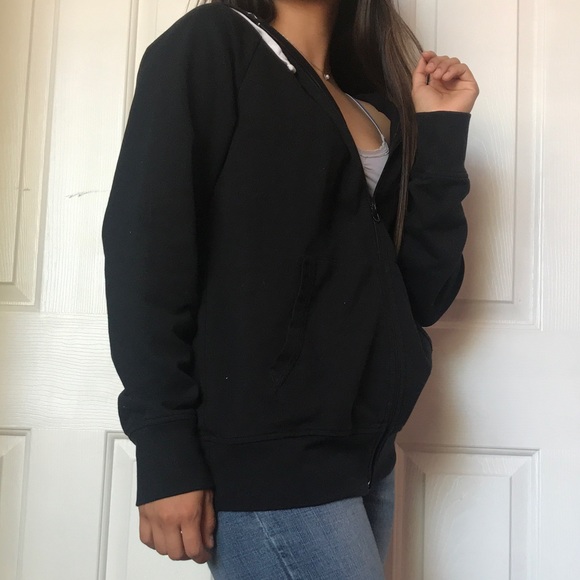 Classic hoodie - Picture 2 of 4